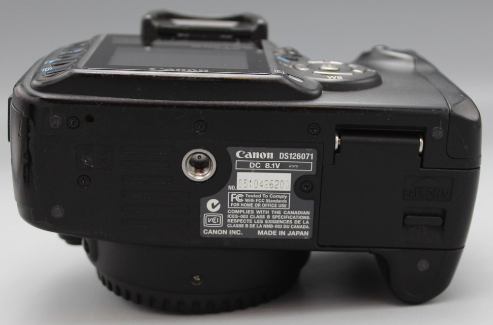 Canon EOS Digital Kiss Digital N (состояние 4-))