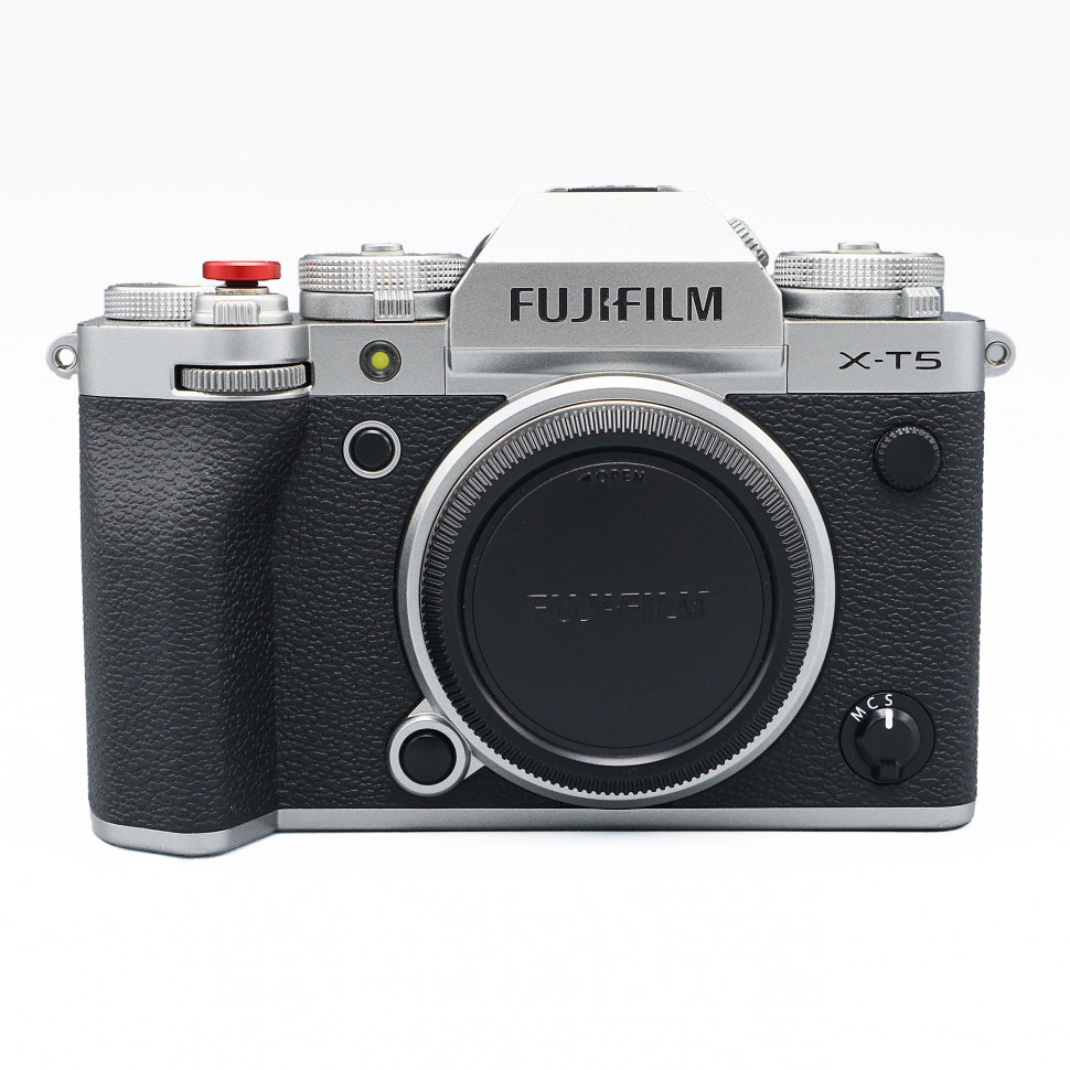 Fujifilm X-T5 (20.000 кадров)