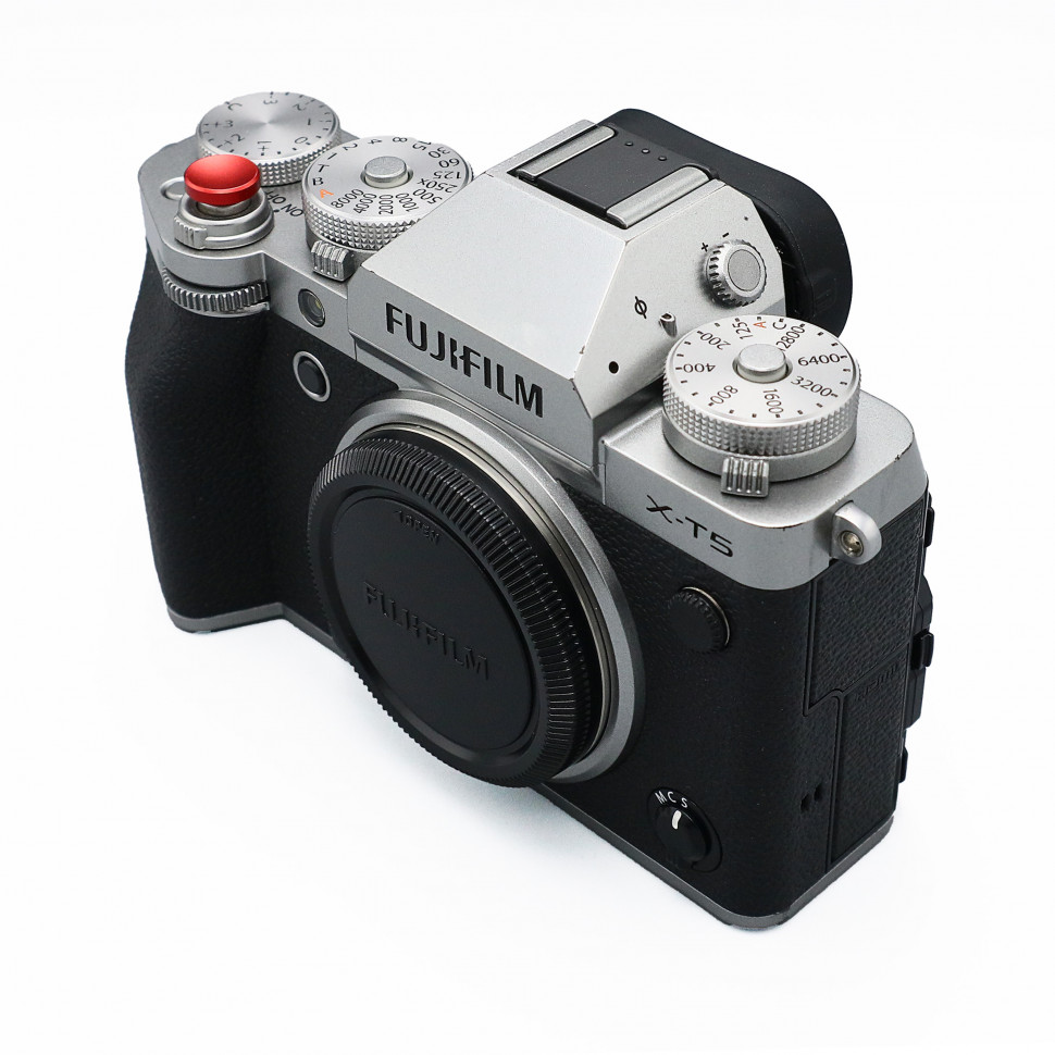 Fujifilm X-T5 (20.000 кадров)