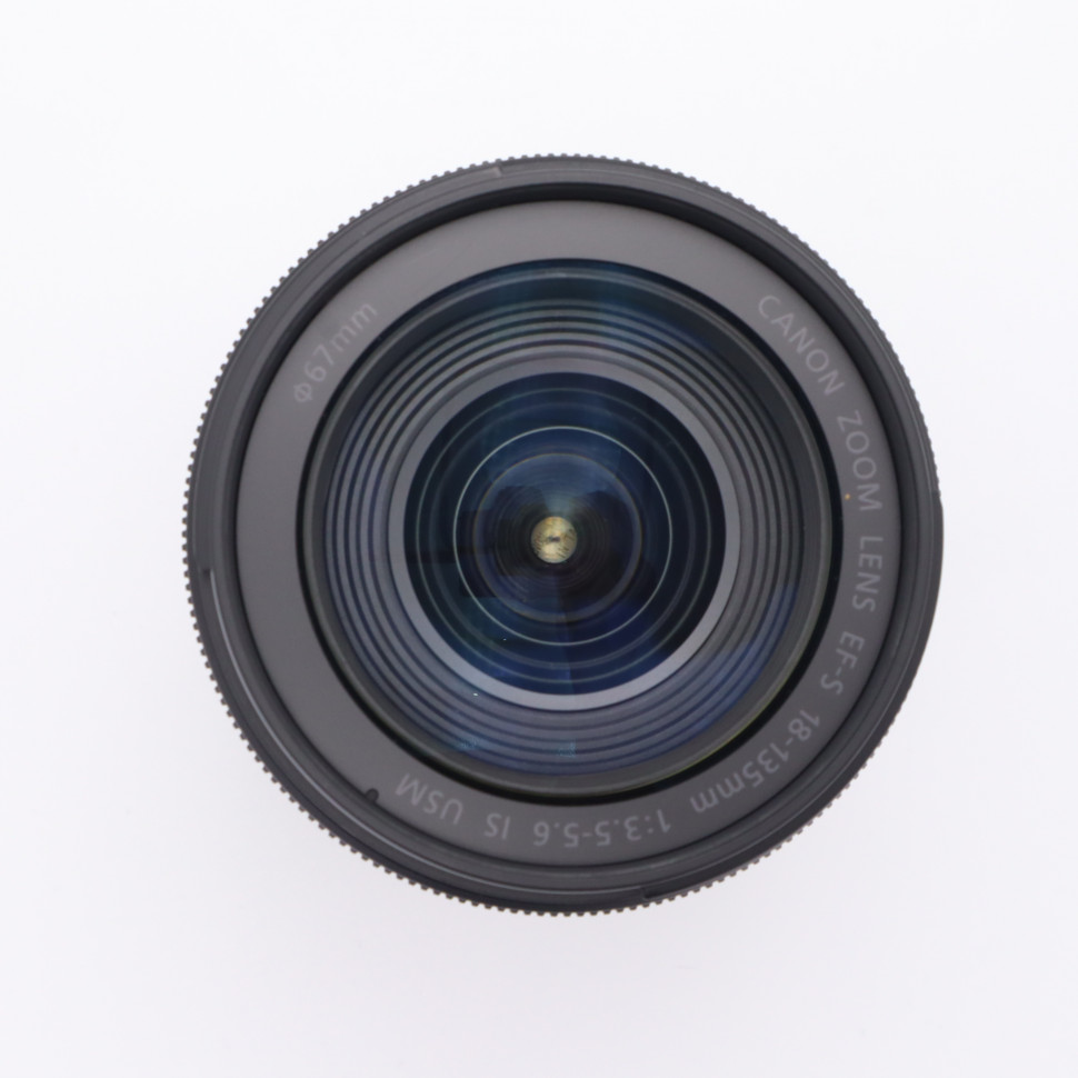 Canon EF-S 18-135 f/3-5-5.6 IS USM NANO (сост. 5-)