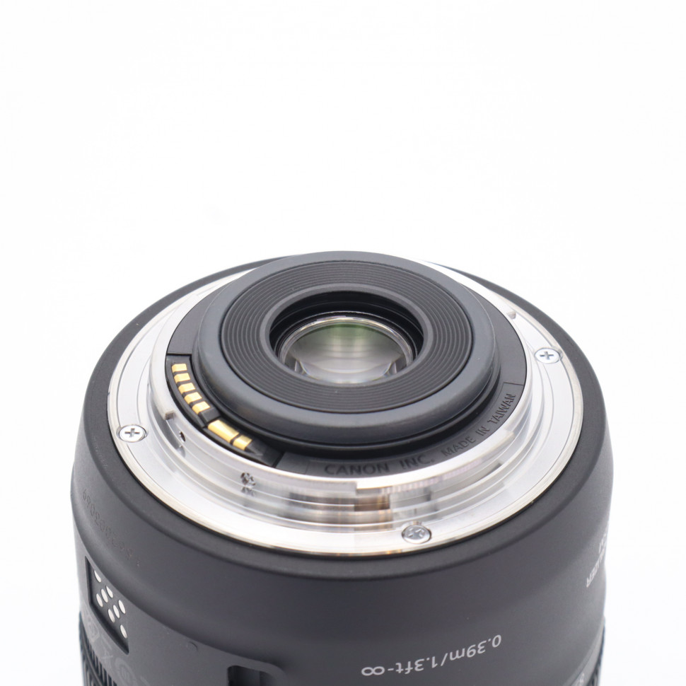 Canon EF-S 18-135 f/3-5-5.6 IS USM NANO (сост. 5-)