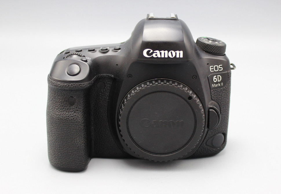Canon EOS 6D Mark II (19.000 кадров)