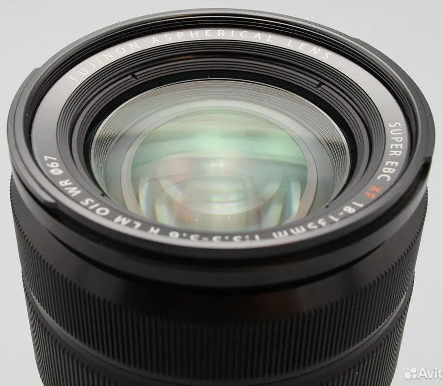Fujifilm XF 18-135mm f/3.5-5.6 R LM OIS WR (сост. 5-)