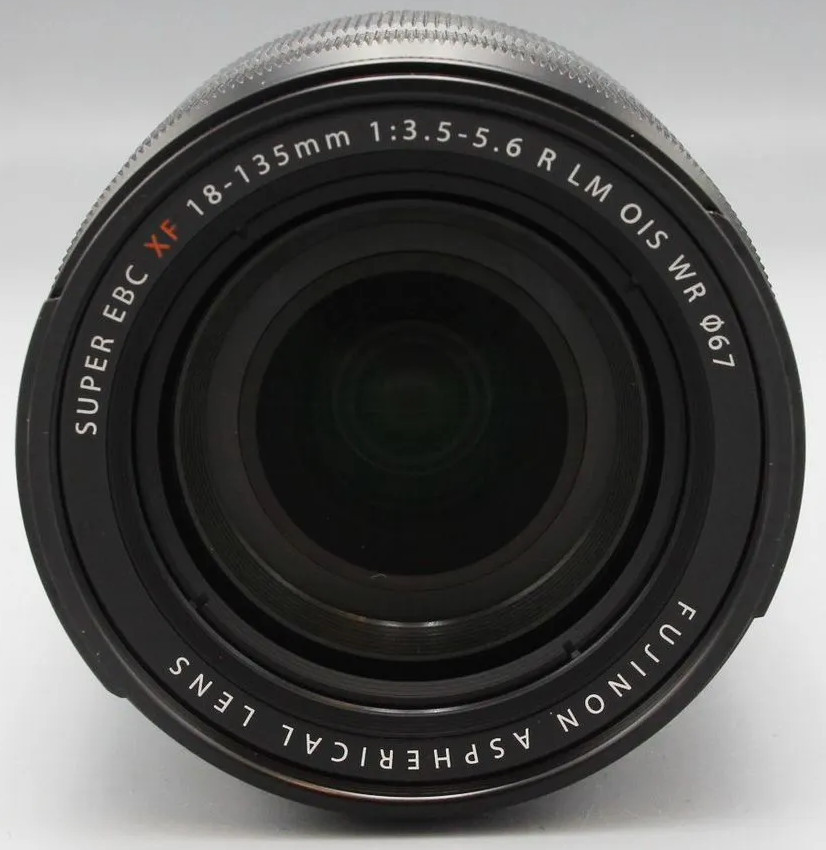 Fujifilm XF 18-135mm f/3.5-5.6 R LM OIS WR (сост. 5-)