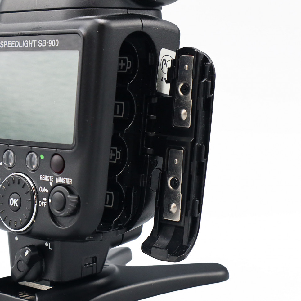 NIKON Speedlight SB-900 (like new)