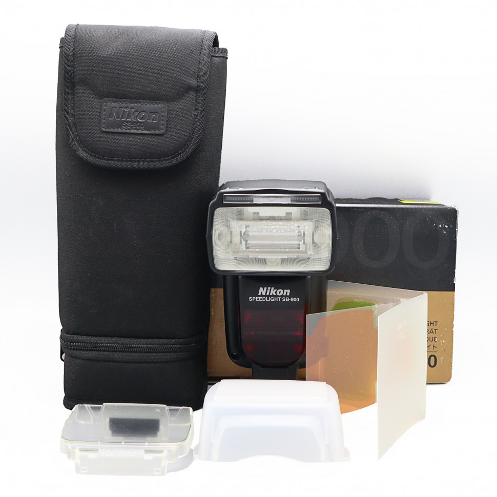 NIKON Speedlight SB-900 (like new)