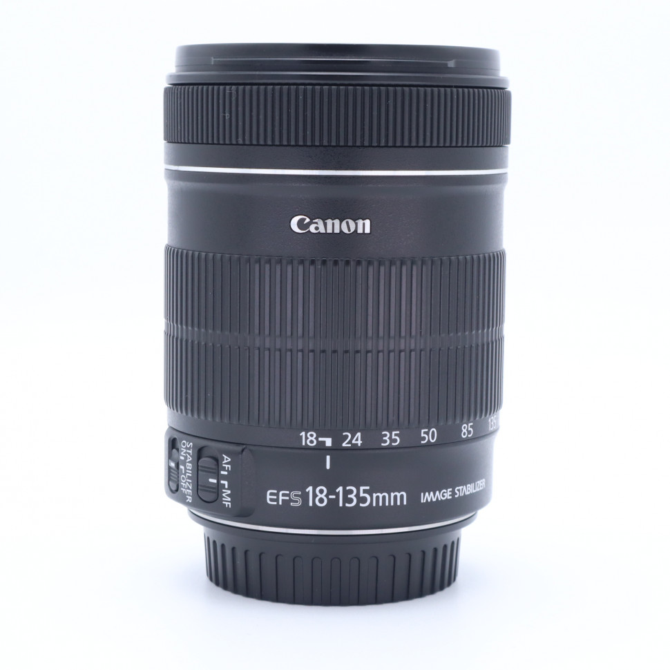 Canon EF-S 18-135mm f/3.5-5.6 IS  (сост. 5-)