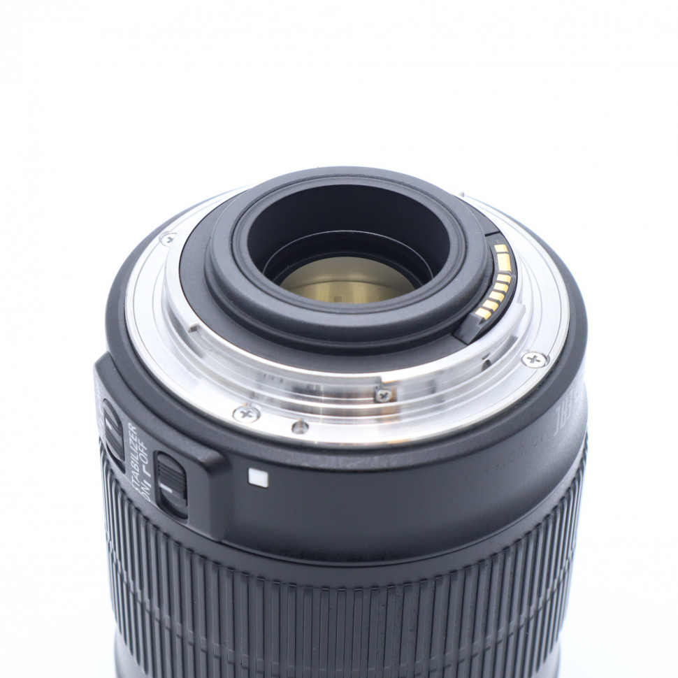 Canon EF-S 18-135mm f/3.5-5.6 IS  (сост. 5-)