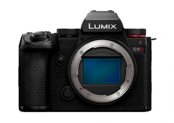 Фотоаппарат Panasonic Lumix DC-S5 II Body