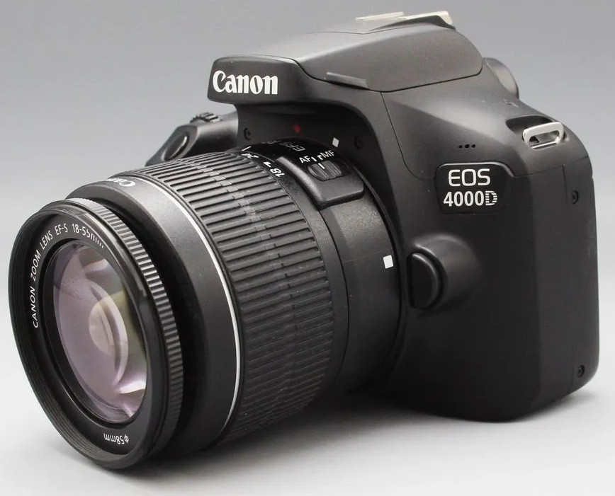 Canon EOS 4000D Kit 18-55mm III(16800 кадров)