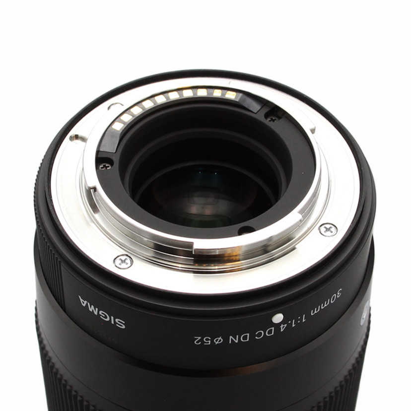 Sigma 30mm f/1.4 DC DN Fujifilm X (сост. 5)