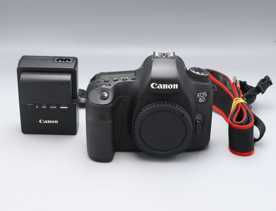 Canon EOS 6D body (17800 кадров)