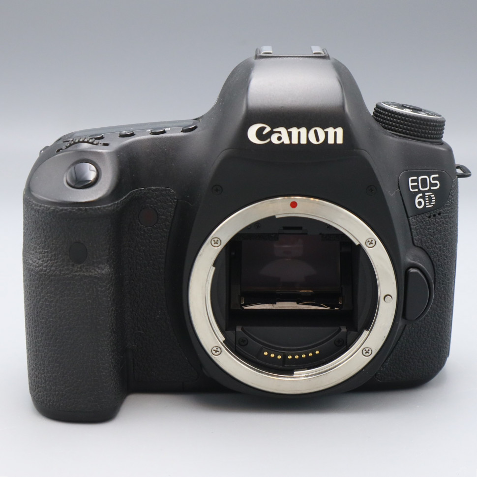 Canon EOS 6D body (17800 кадров)
