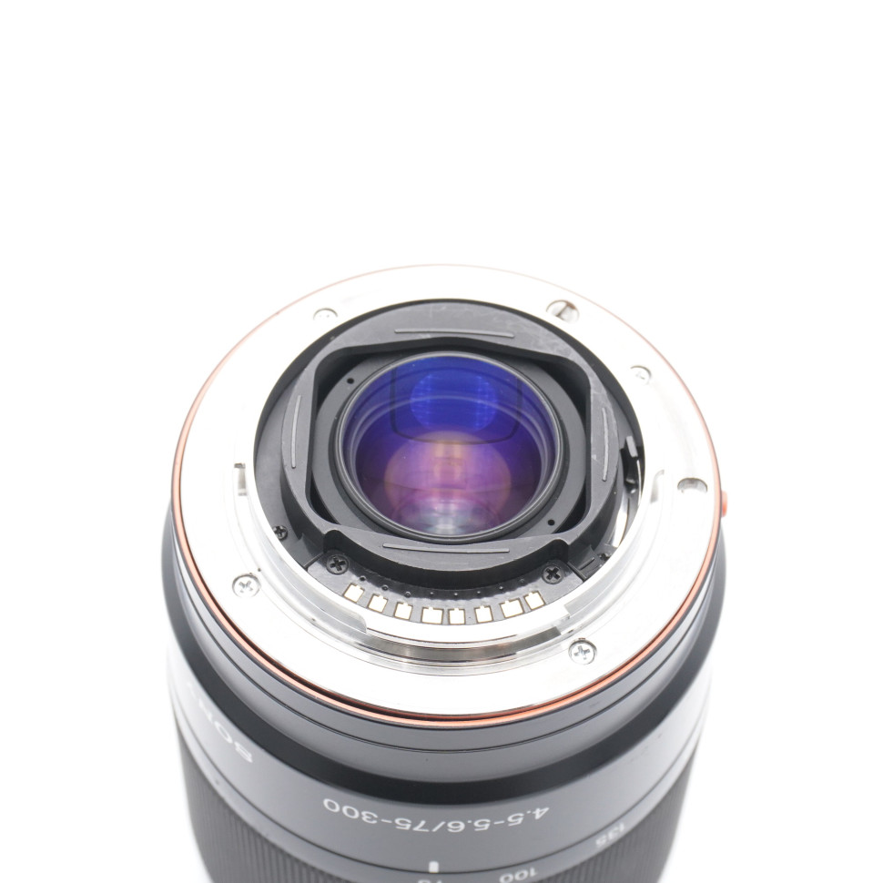 Sony 75-300mm f/4.5-5.6 SAL (состояние 4)
