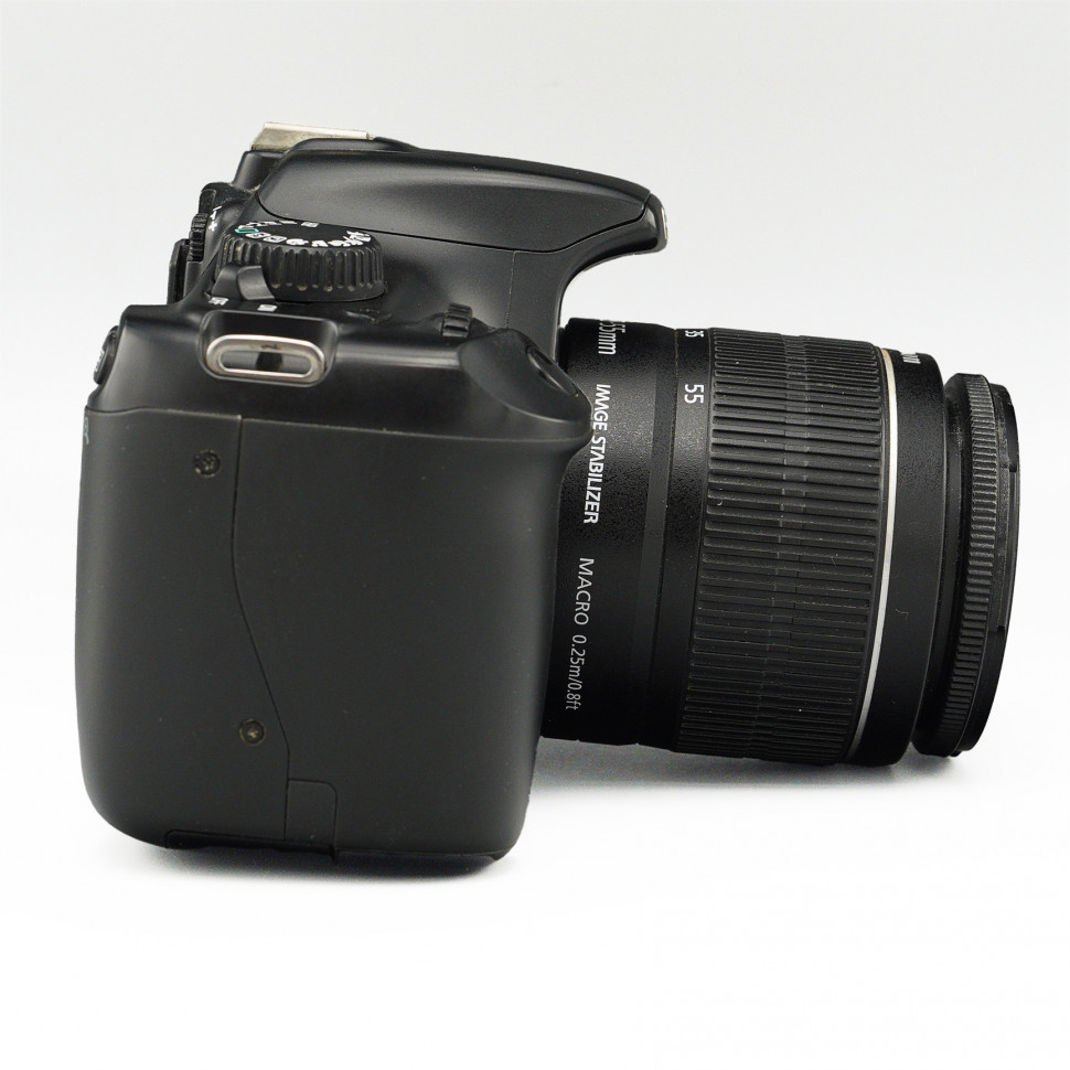 Canon EOS 1100D Kit EF-S 18-55mm IS II (22.000 кадров)