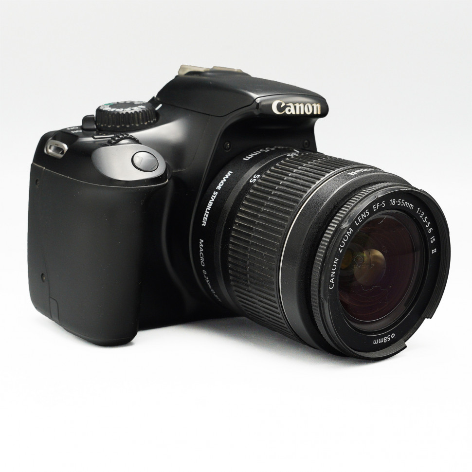 Canon EOS 1100D Kit EF-S 18-55mm IS II (22.000 кадров)
