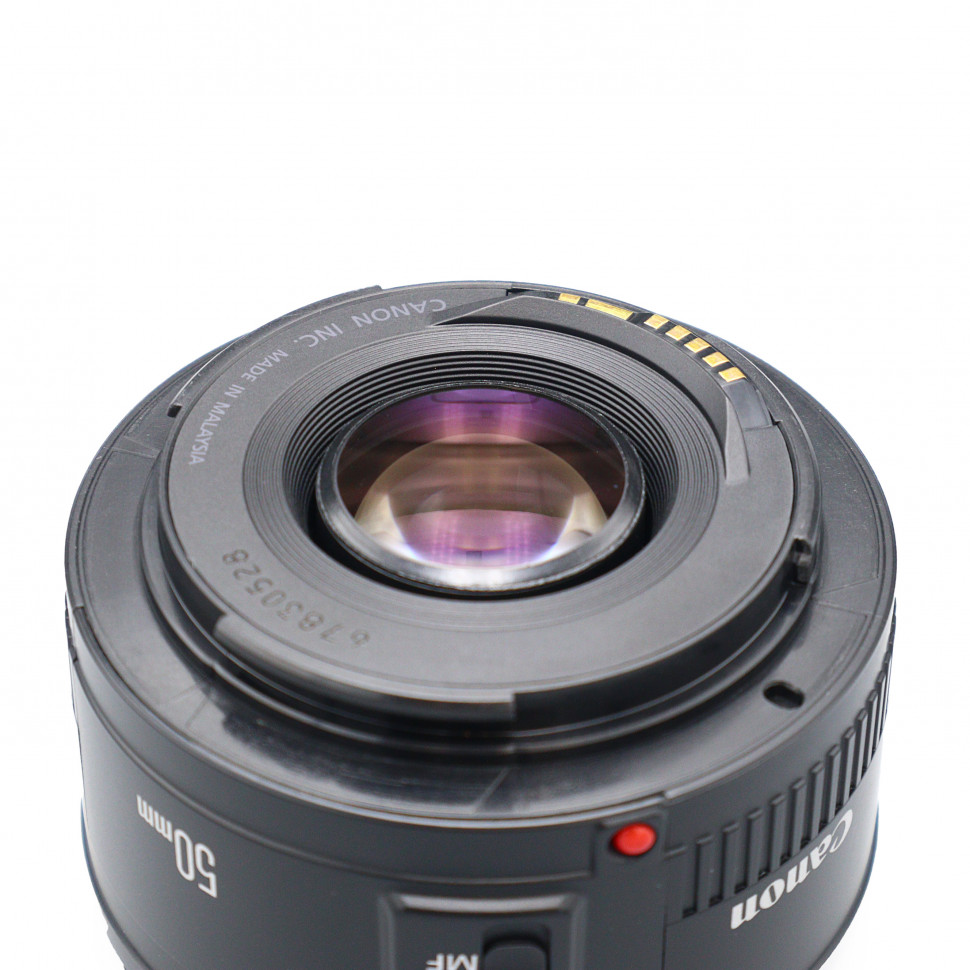 Canon EF 50mm f/1.8 II   (состояние 5-)