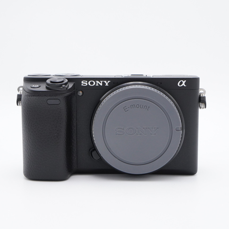 Sony a6400 body  (4000 кадров)