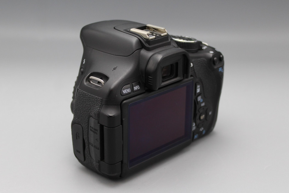 Canon EOS 600D Body (39800 кадров)