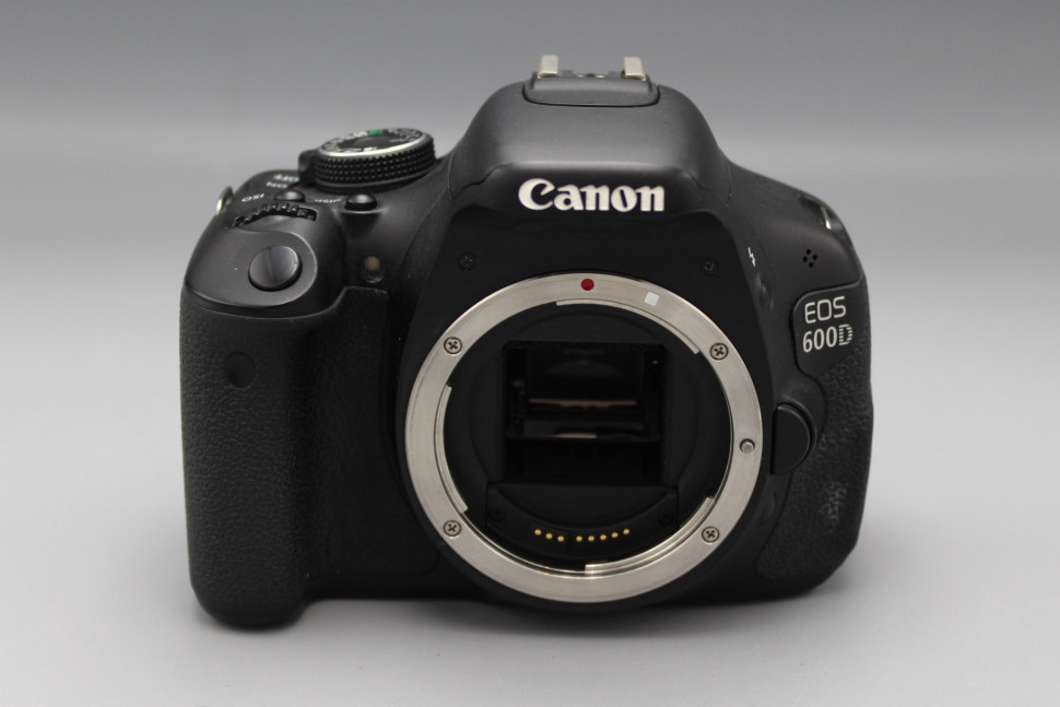 Canon EOS 600D Body (39800 кадров)