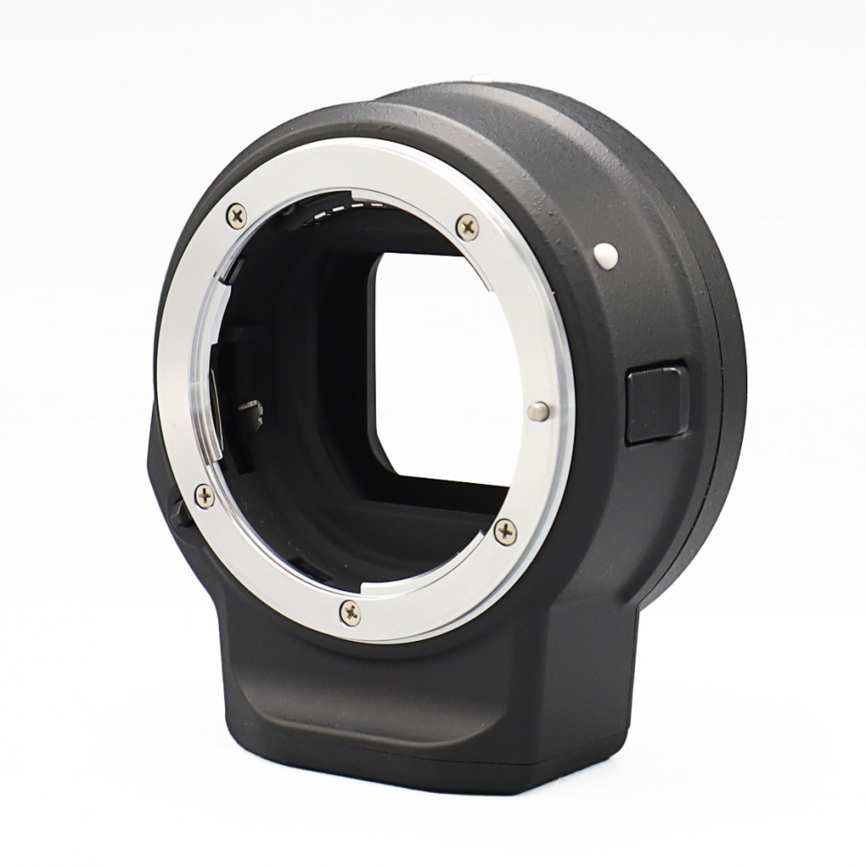 Nikon FTZ Mount Adapter (Like new)