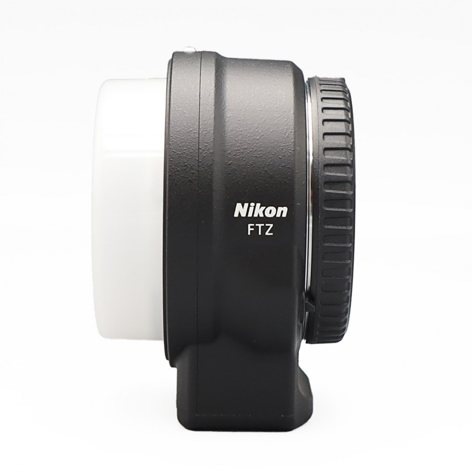Nikon FTZ Mount Adapter (Like new)