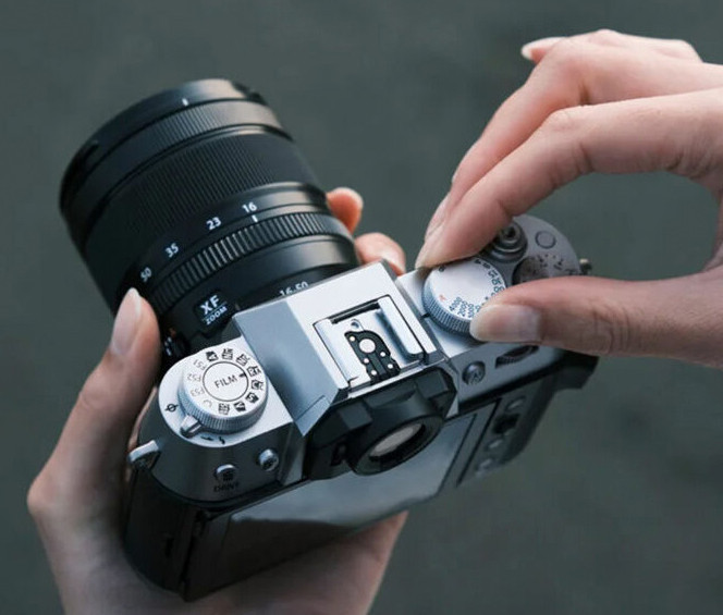 Fujifilm X-T50 body серебристый