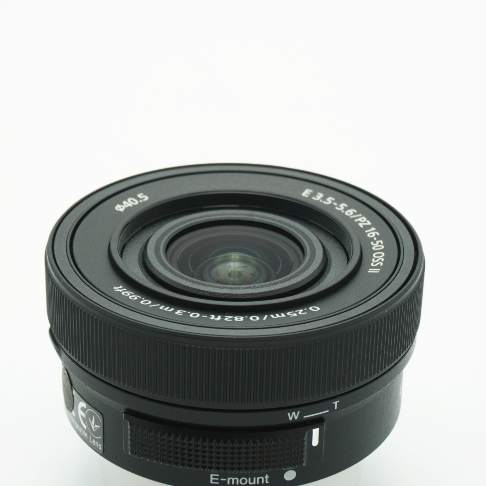 Sony 16-50mm f/3.5-5.6 E OSS II  (like new)