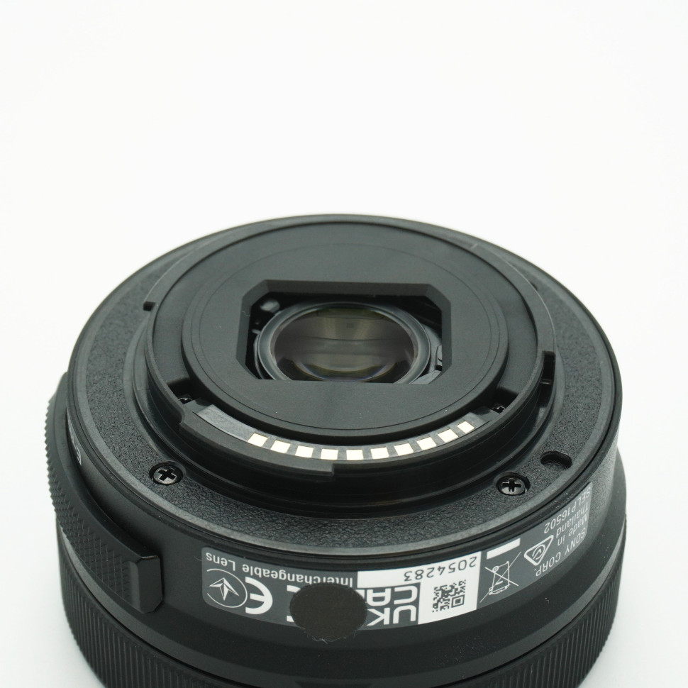 Sony 16-50mm f/3.5-5.6 E OSS II  (like new)