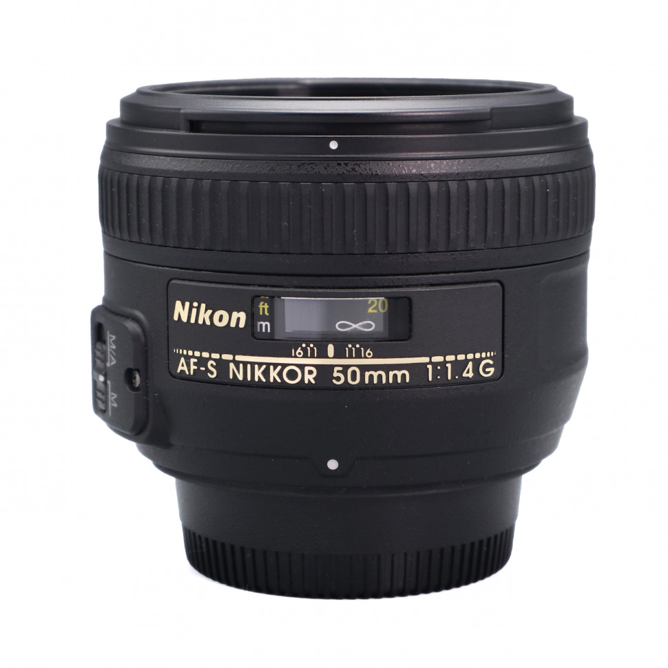 Nikon AF-S 50mm f/1.4G  (состояние 5)