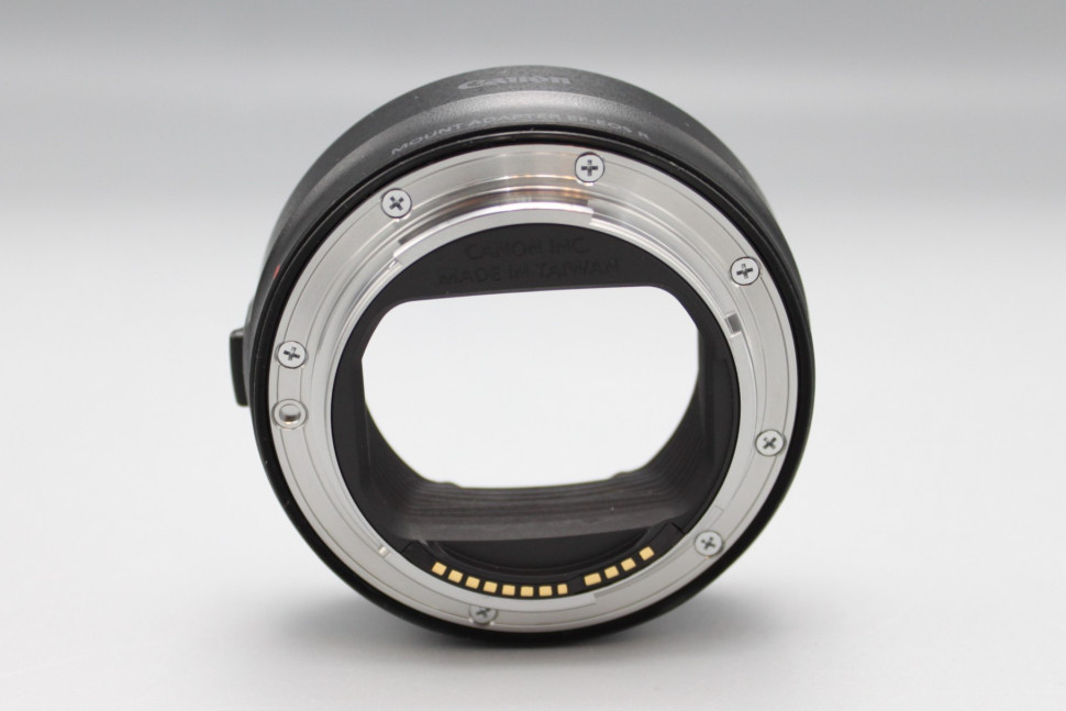 Canon адаптер EF-RF (like new)