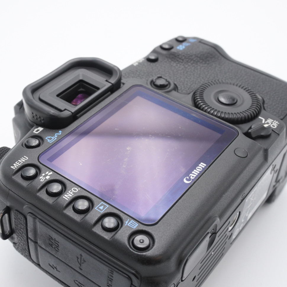 Canon EOS 5D Mark II  (98800 кадров)