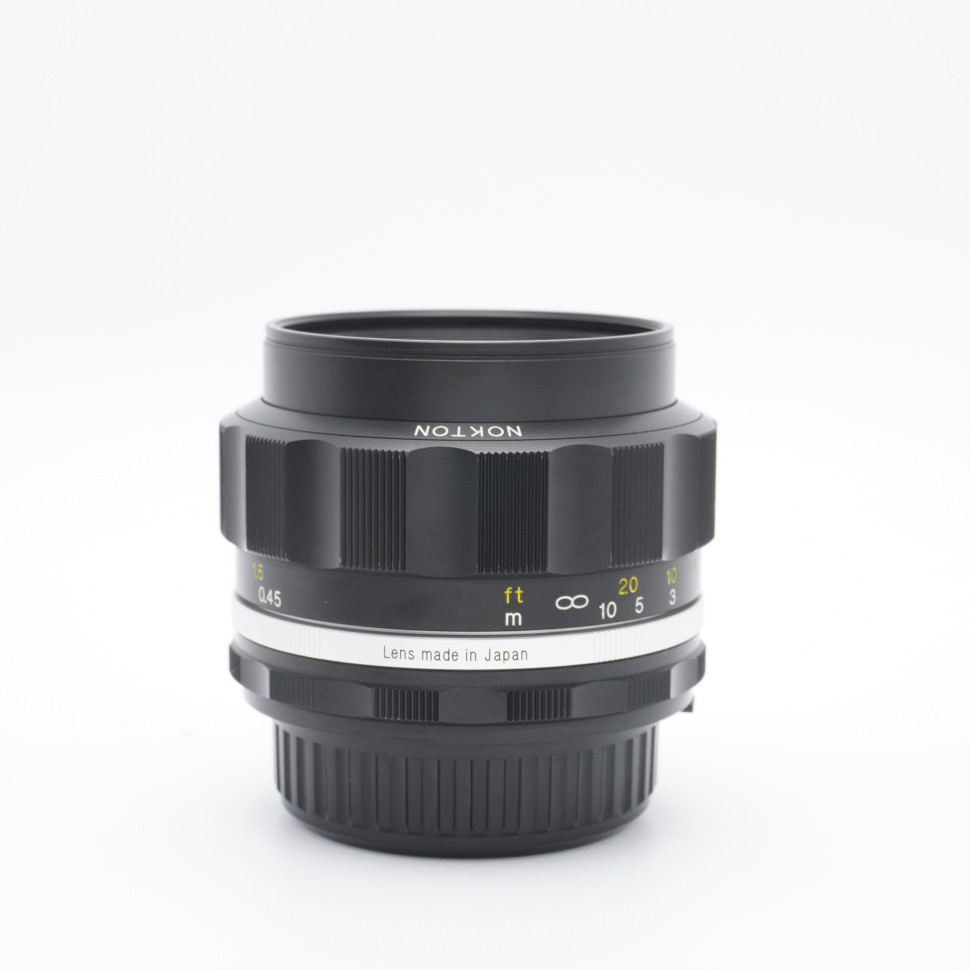 Voigtlander Nokton 58mm f/1.4 (состояние 5)