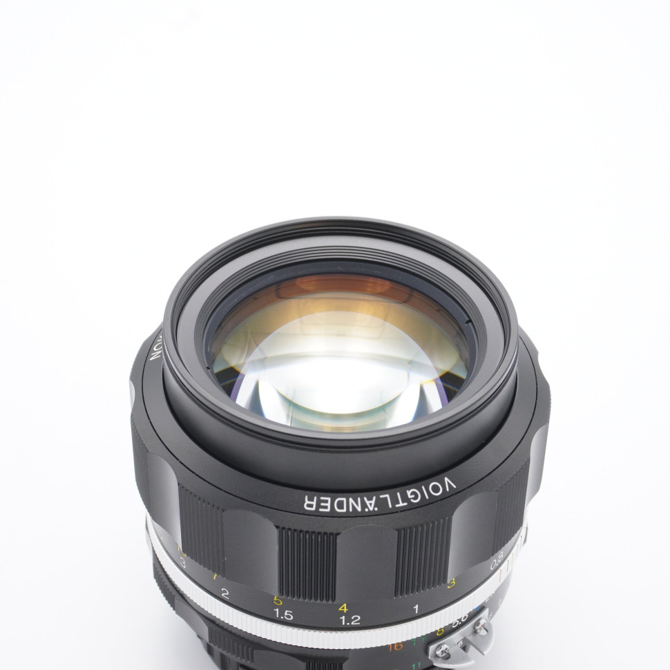 Voigtlander Nokton 58mm f/1.4 (состояние 5)