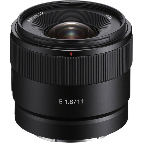 Sony 11mm f/1.8 E (витринный экземпляр)