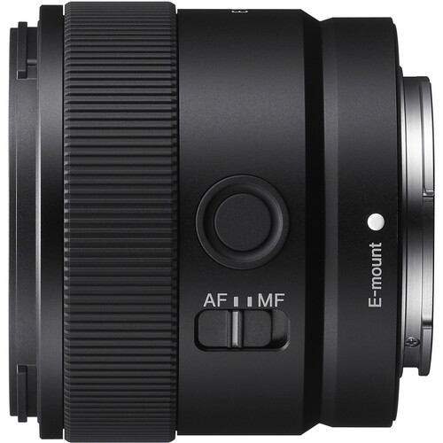 Sony 11mm f/1.8 E (витринный экземпляр)