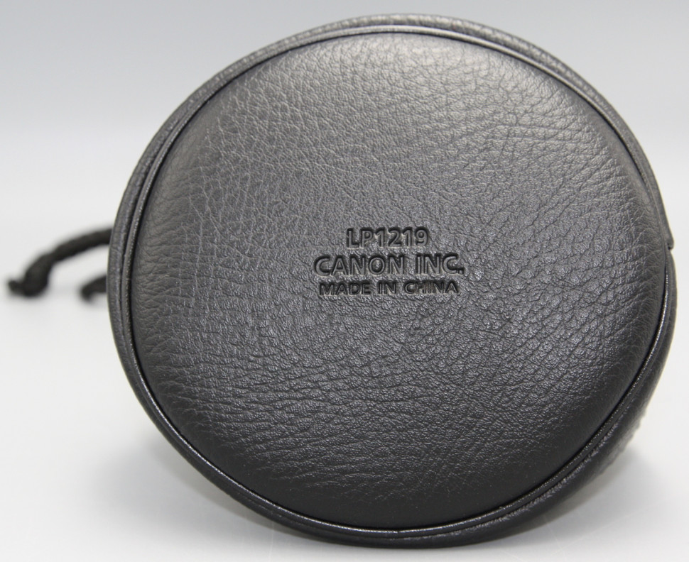 Чехол для объектива Canon LP-1219