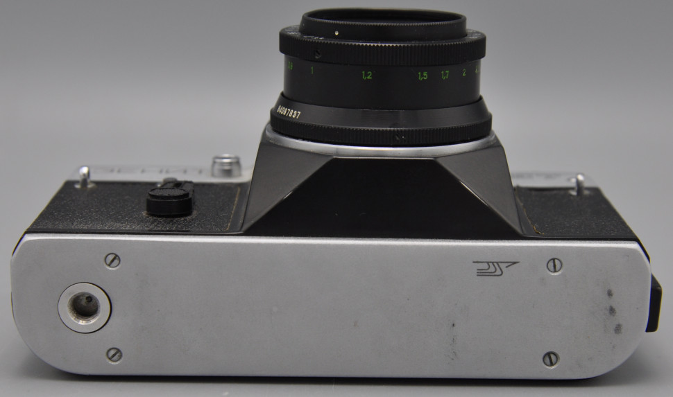 Зенит ЕТ + Индустар 50-2 f/3.5 М42