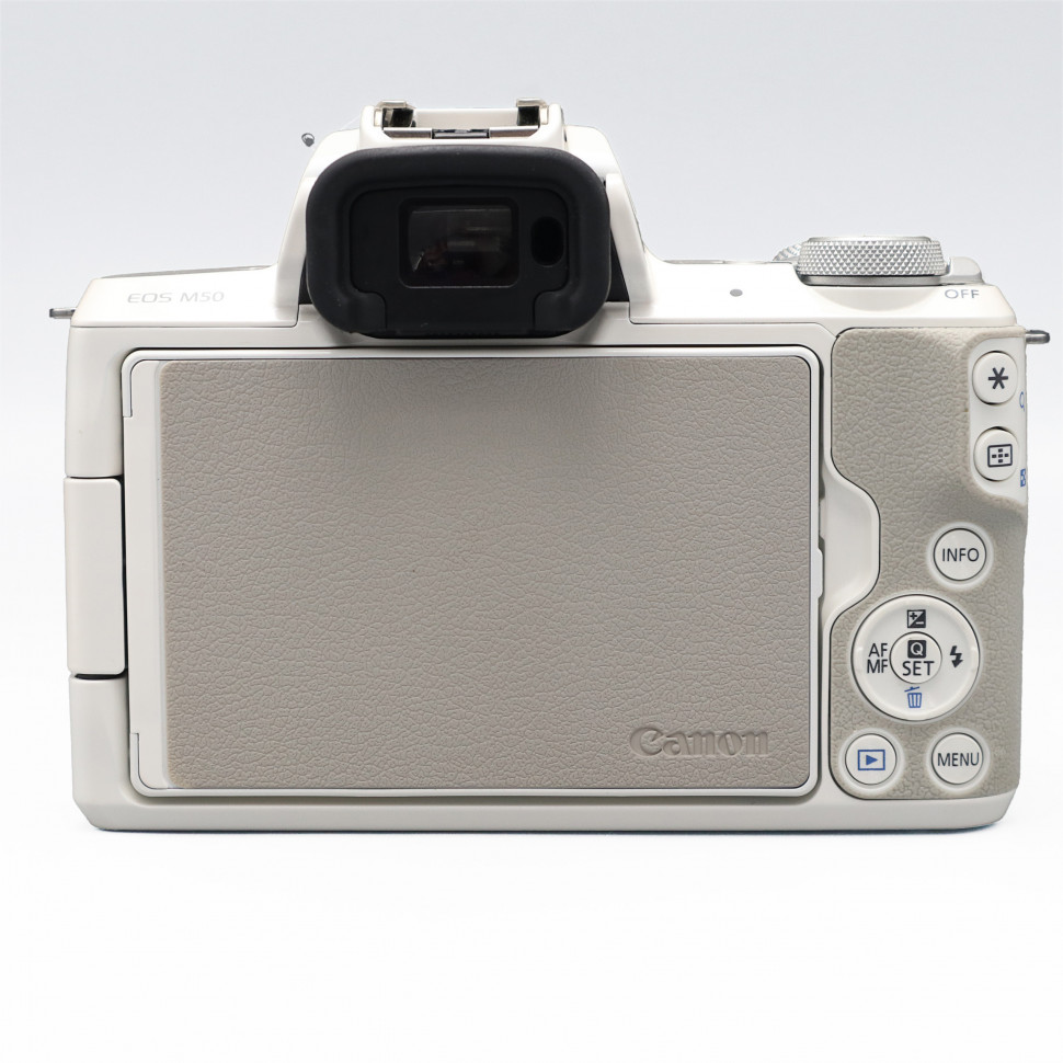 Canon EOS M50 Kit 15-45mm IS STM White(сост. 5)