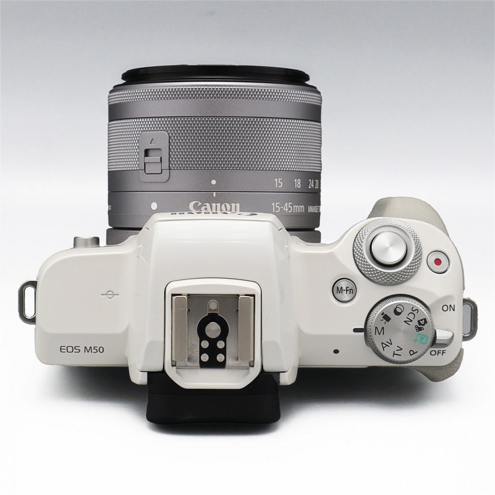 Canon EOS M50 Kit 15-45mm IS STM White(сост. 5)