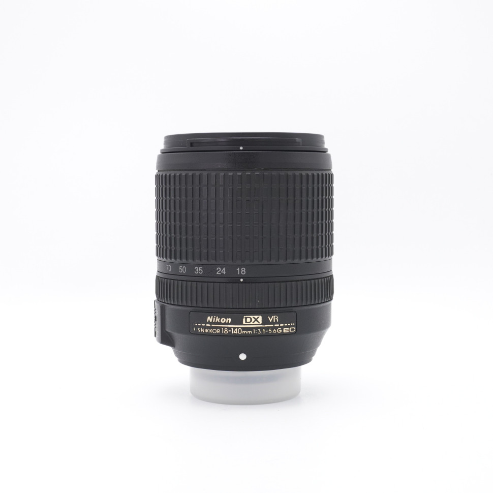 Nikon AF-S 18-140mm f/3.5-5.6 G ED VR DX (состояние 4)
