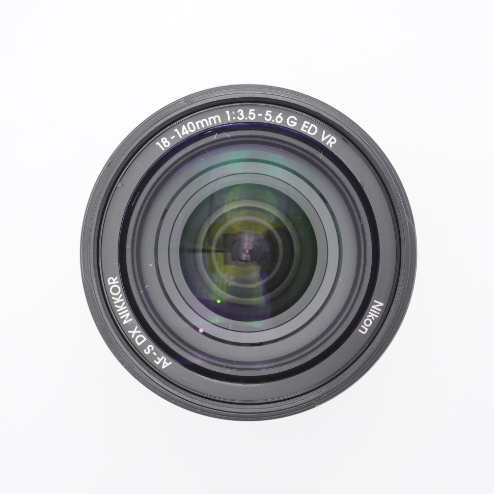 Nikon AF-S 18-140mm f/3.5-5.6 G ED VR DX (состояние 4)