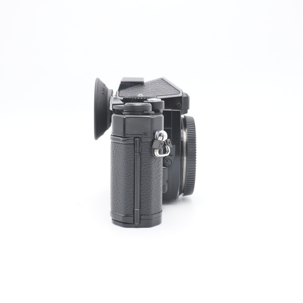 Nikon FE2 (состояние 5-)
