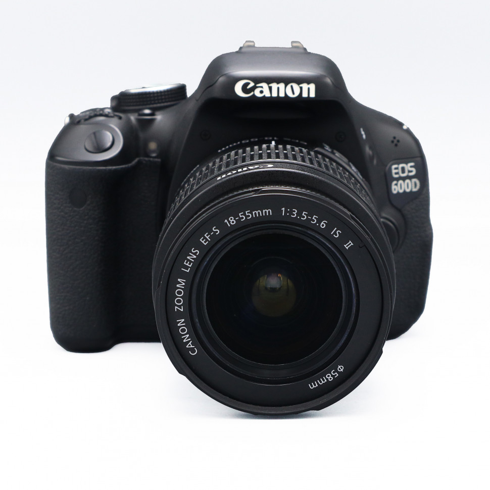 Canon EOS 600D kit 18-55mm IS II(25100 кадров)