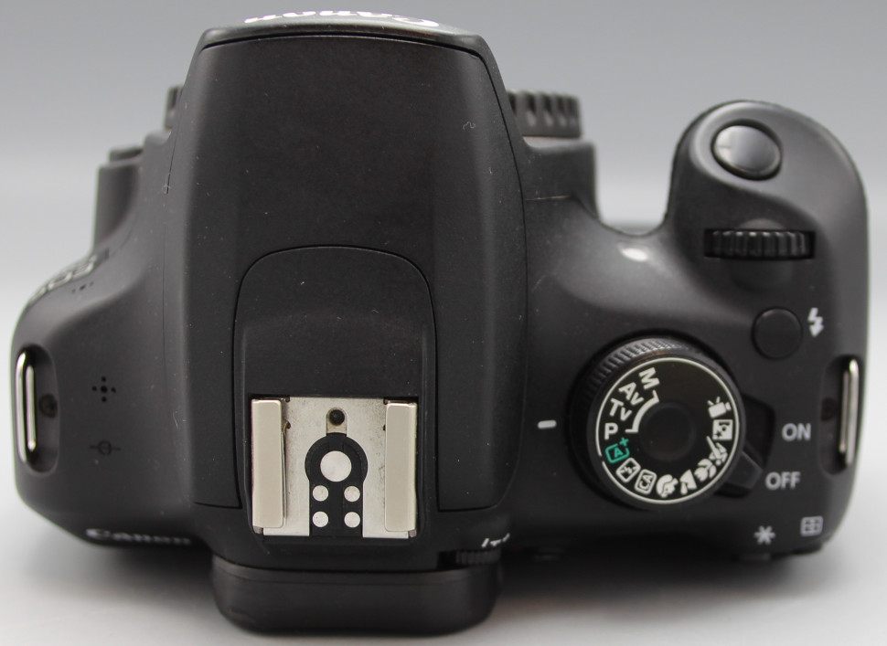Canon EOS 1200D (23.000 кадров)