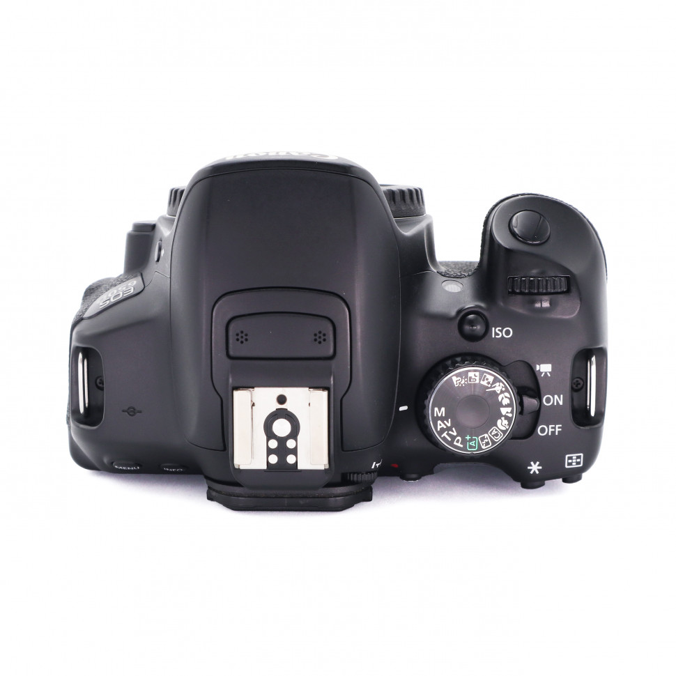 Canon EOS 650D body (19000 кадров)