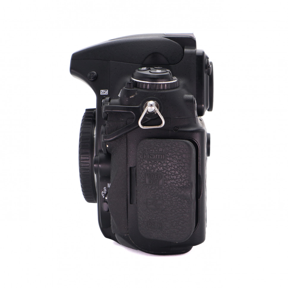 Nikon D700  (54.000 кадров)
