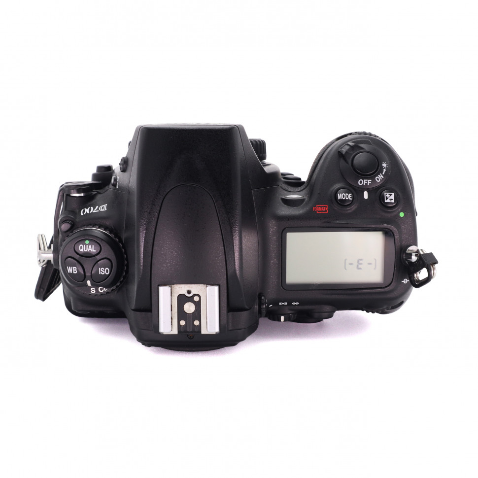 Nikon D700  (54.000 кадров)