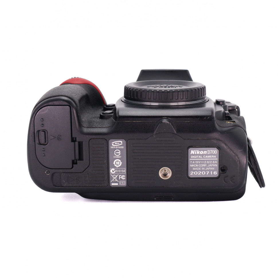 Nikon D700  (54.000 кадров)