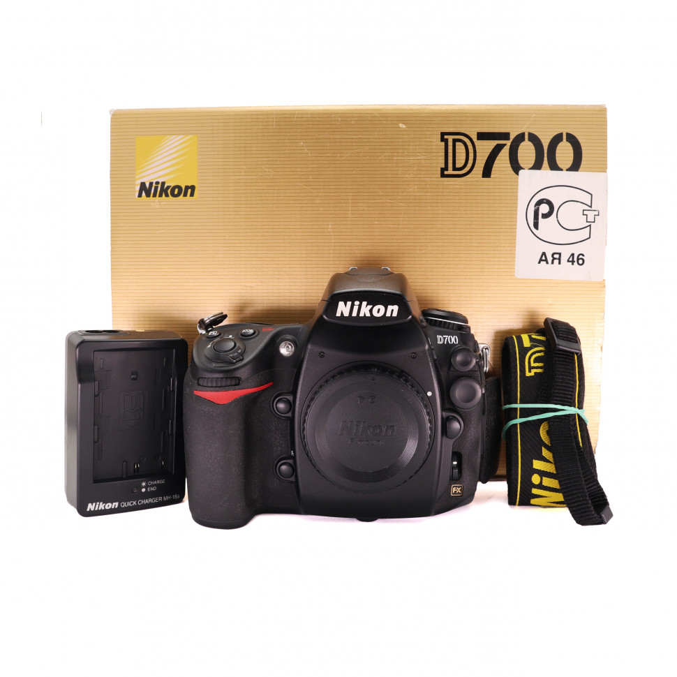Nikon D700  (54.000 кадров)